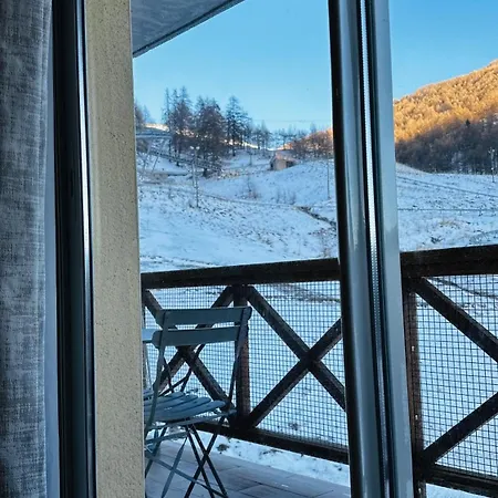 アパート 6 Personnes Au Pied Des Pistes A La Foux D'allos ラ・フー